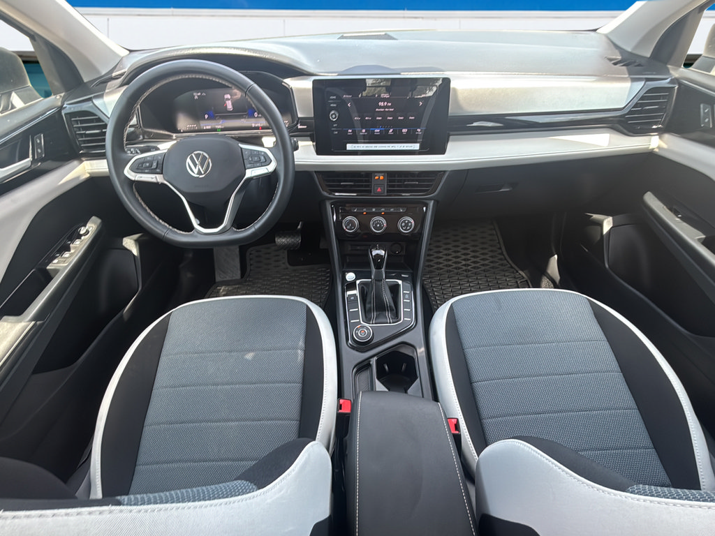 Used 2025 Volkswagen Taos S AWD/4WD image 16