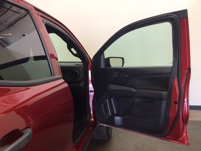 Used 2026 Chevrolet Colorado W/T w/ WT Custom Package RWD image 12