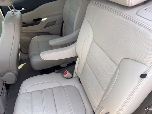 Used 2023 GMC Acadia Denali AWD/4WD image 22