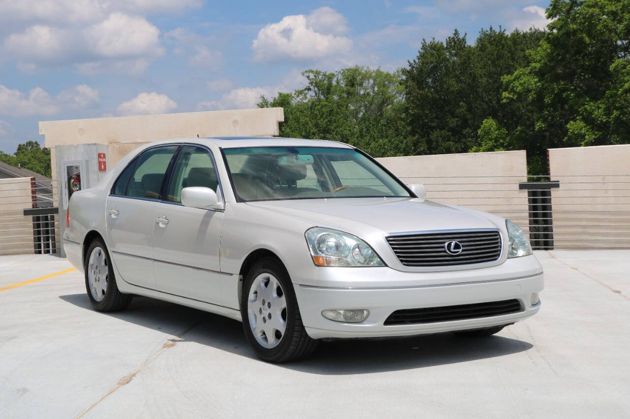 Used 2001 Lexus LS 430 RWD image 6