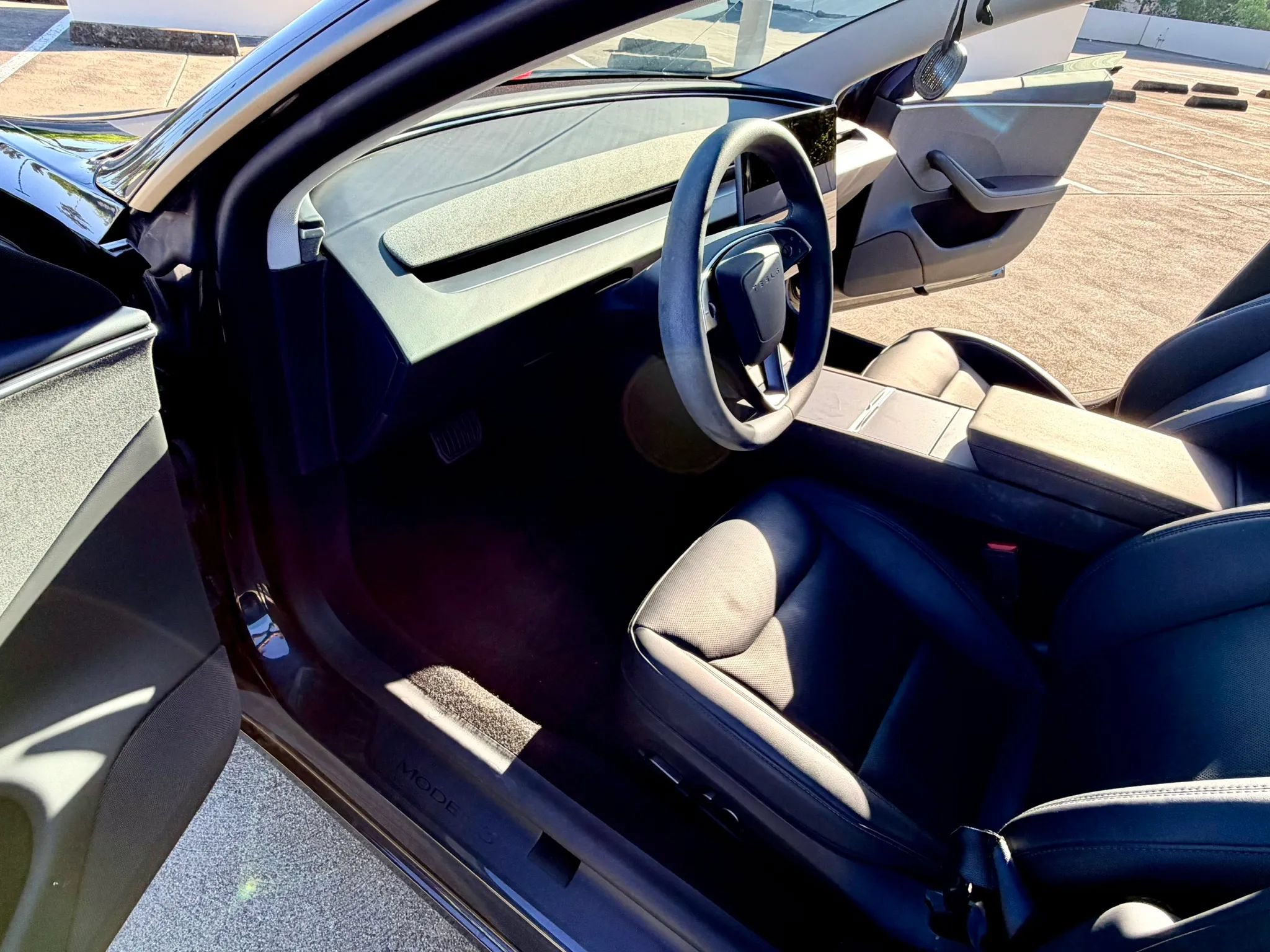 Used 2025 Tesla Model 3 Long Range RWD image 33