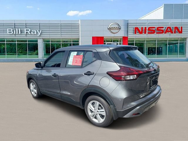 Certified 2025 Nissan Kicks Play S FWD image 4