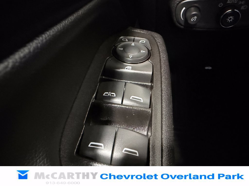 Used 2023 Chevrolet Equinox LT FWD image 16