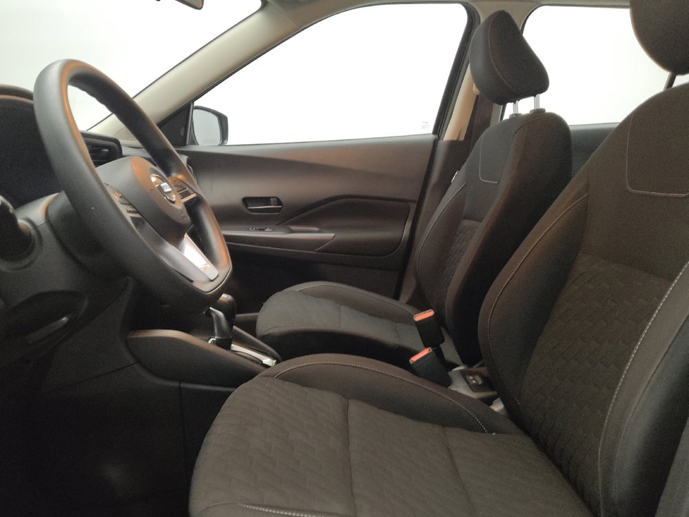 Used 2021 Nissan Kicks S FWD image 17