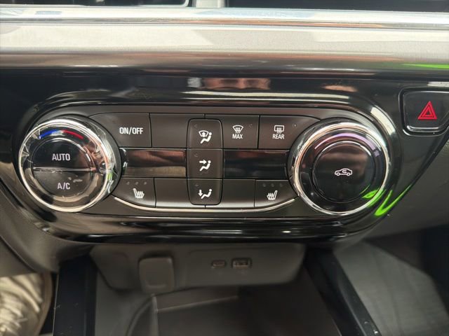 Certified 2025 Chevrolet Trax ACTIV w/ Sunroof Package FWD image 29