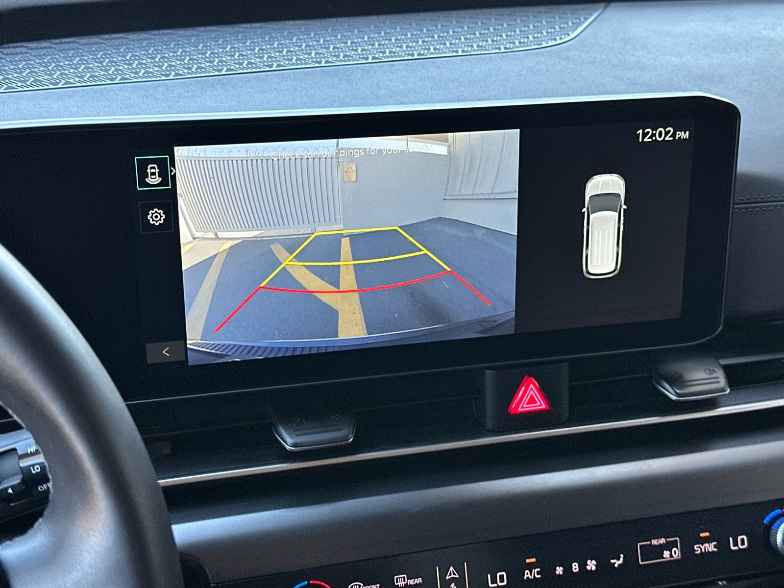 Used 2026 Kia Carnival FWD image 19