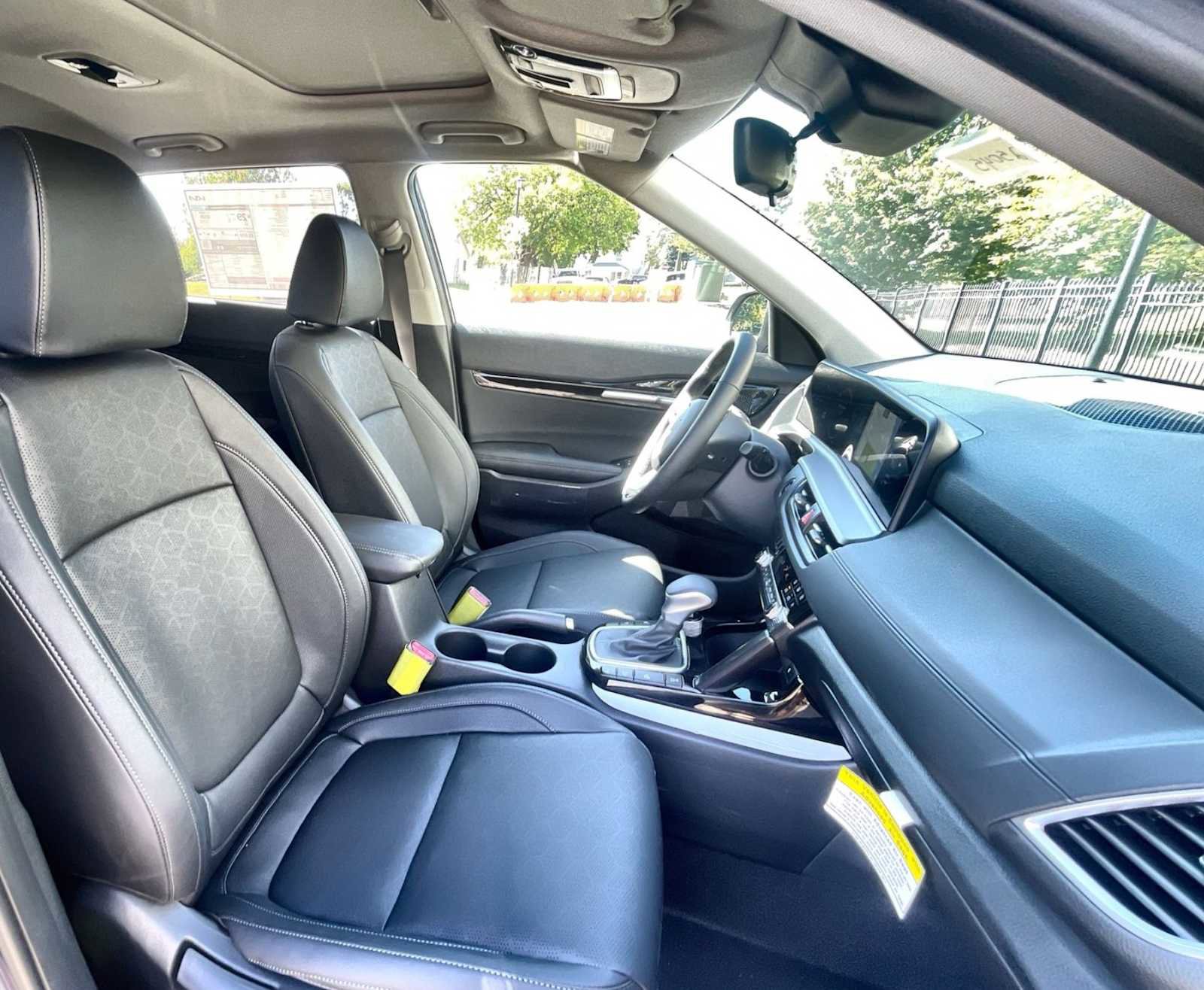 Certified 2025 Kia Seltos EX w/ EX Sunroof Package image 26