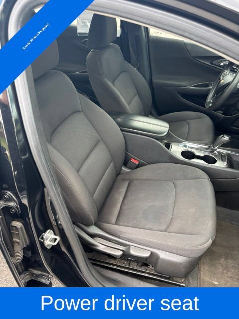 Used 2019 Chevrolet Malibu LT FWD image 29