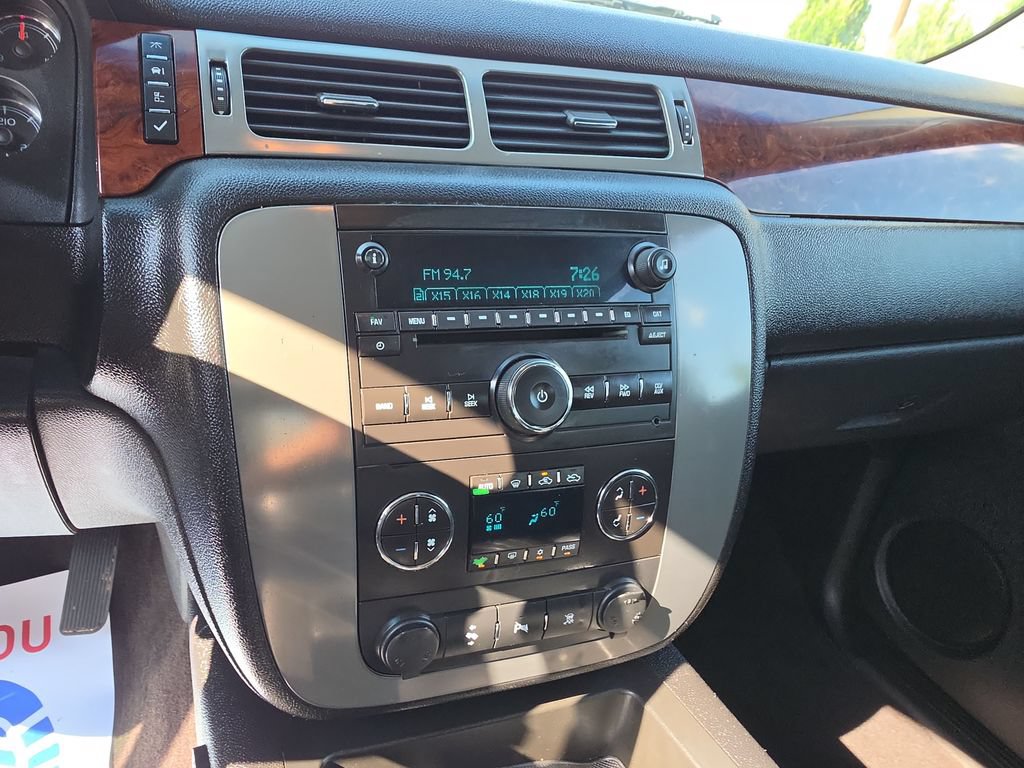 Used 2010 GMC Sierra 2500 SLT w/ SLT Convenience Package AWD/4WD image 16