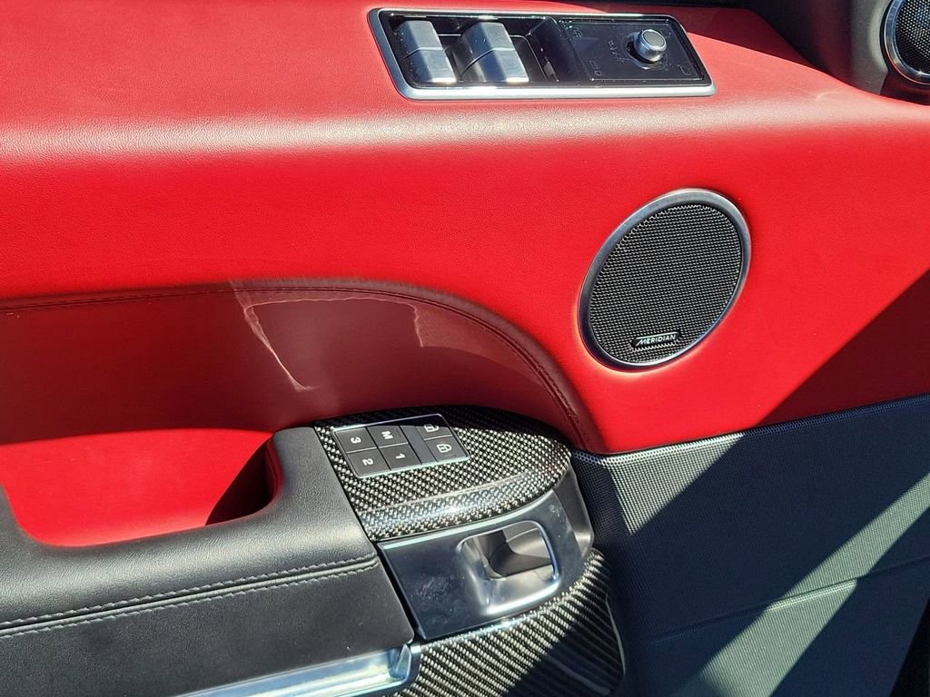 Used 2022 Land Rover Range Rover Sport SVR image 24