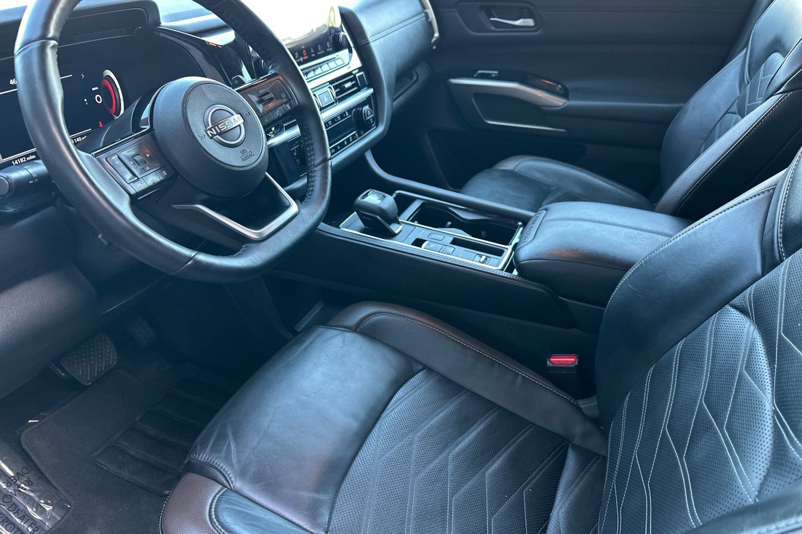 Certified 2024 Nissan Pathfinder Platinum w/ Cargo Package image 10