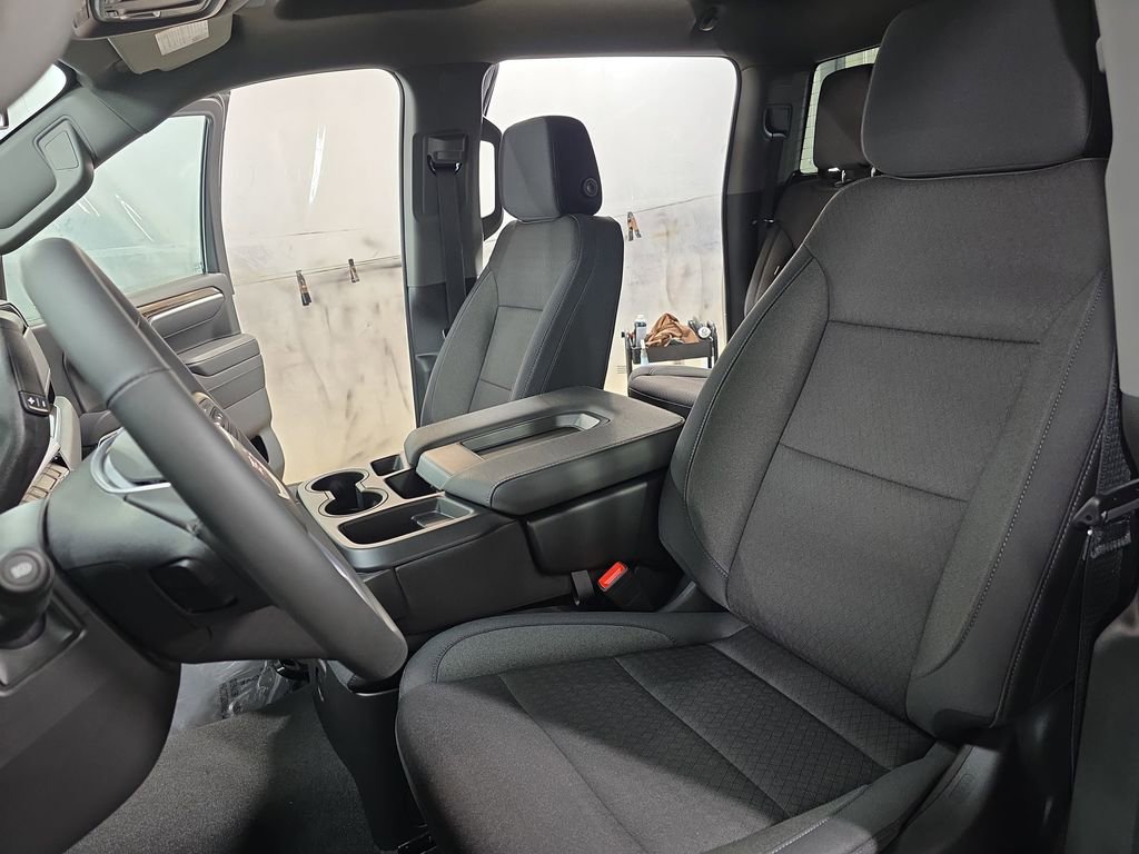 New 2026 GMC Sierra 1500 Elevation image 14