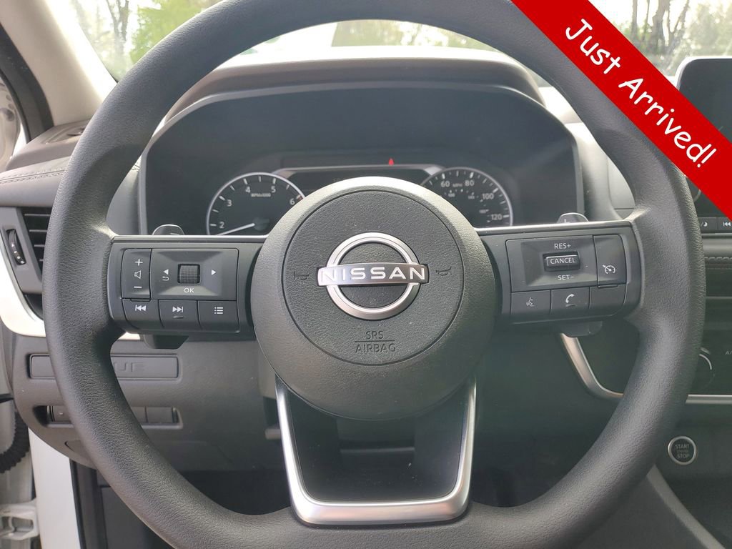 Used 2023 Nissan Rogue S FWD image 21