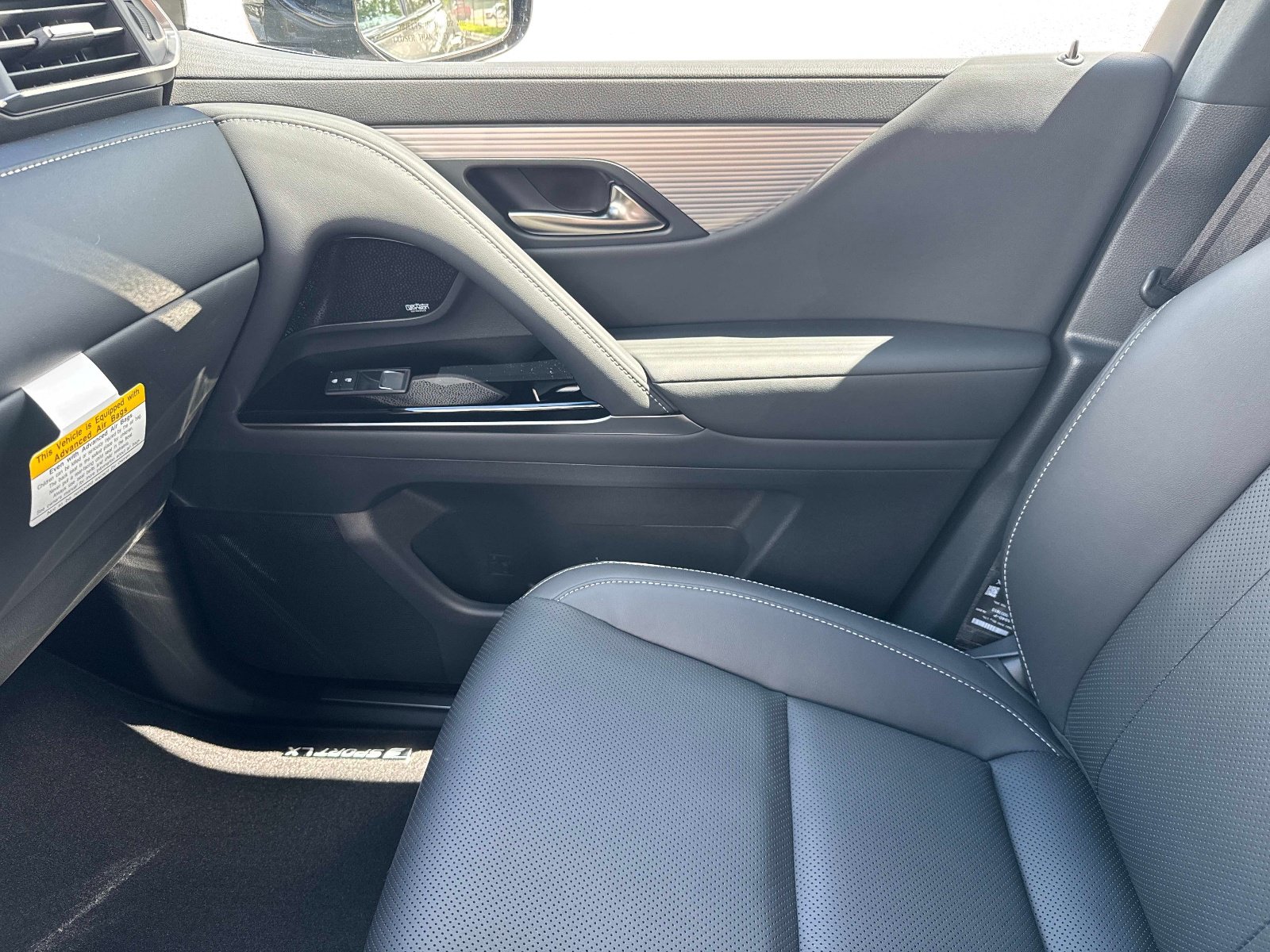 New 2026 Lexus LX 700h F Sport AWD/4WD image 24