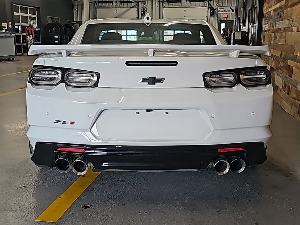 Used 2023 Chevrolet Camaro ZL1 image 5