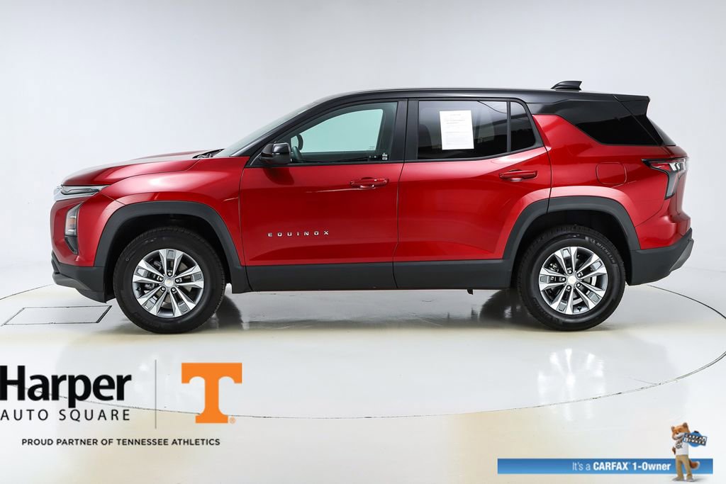 Used 2025 Chevrolet Equinox LT image 2