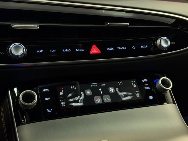 New 2026 Genesis GV70 3.5T Sport Advanced image 18