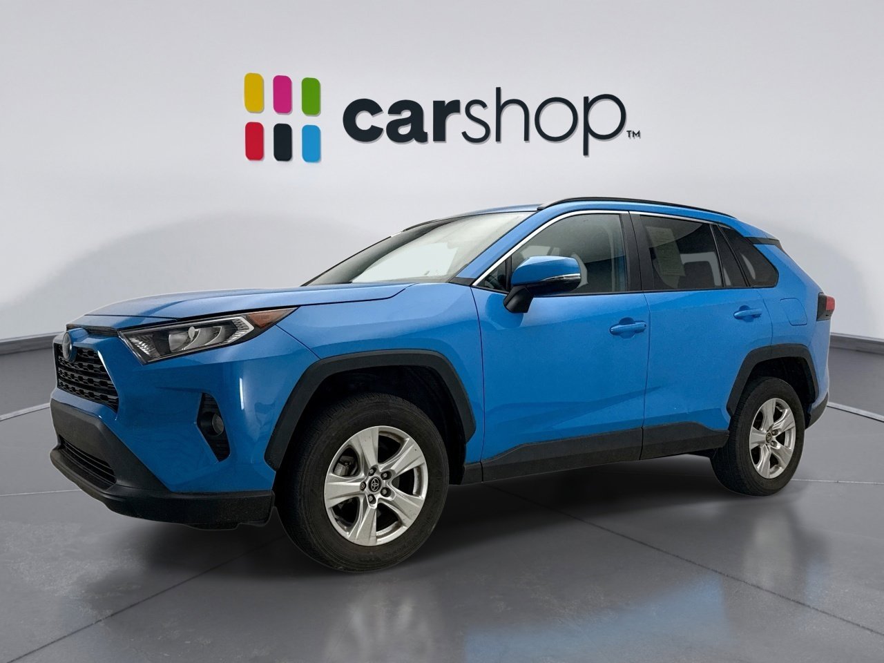 Used 2020 Toyota RAV4 XLE w/ XLE Grade Weather Package AWD/4WD image 1
