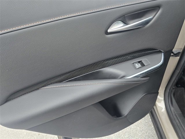 Used 2023 Cadillac XT4 Sport image 14