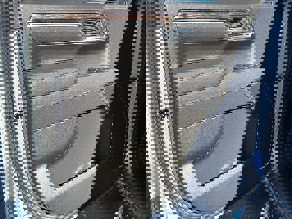 New 2026 Chevrolet Silverado 1500 LT w/ Z71 Off-Road Package image 9