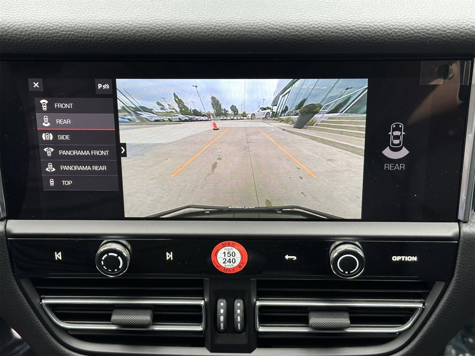 New 2026 Porsche Macan S image 23