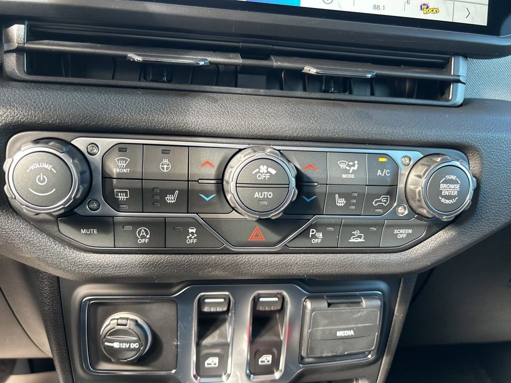 New 2026 Jeep Wrangler Sport S image 22