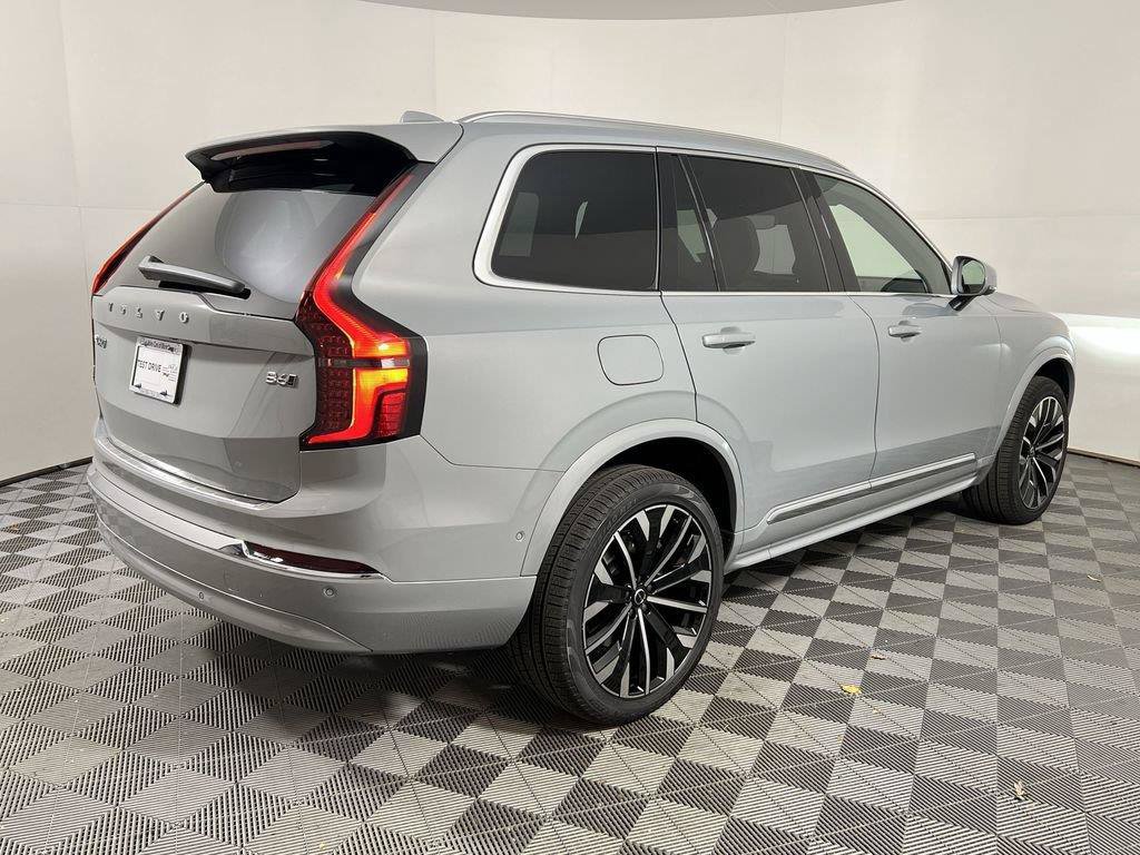 Certified 2026 Volvo XC90 B6 Plus w/ Protection Package Premier AWD/4WD image 8