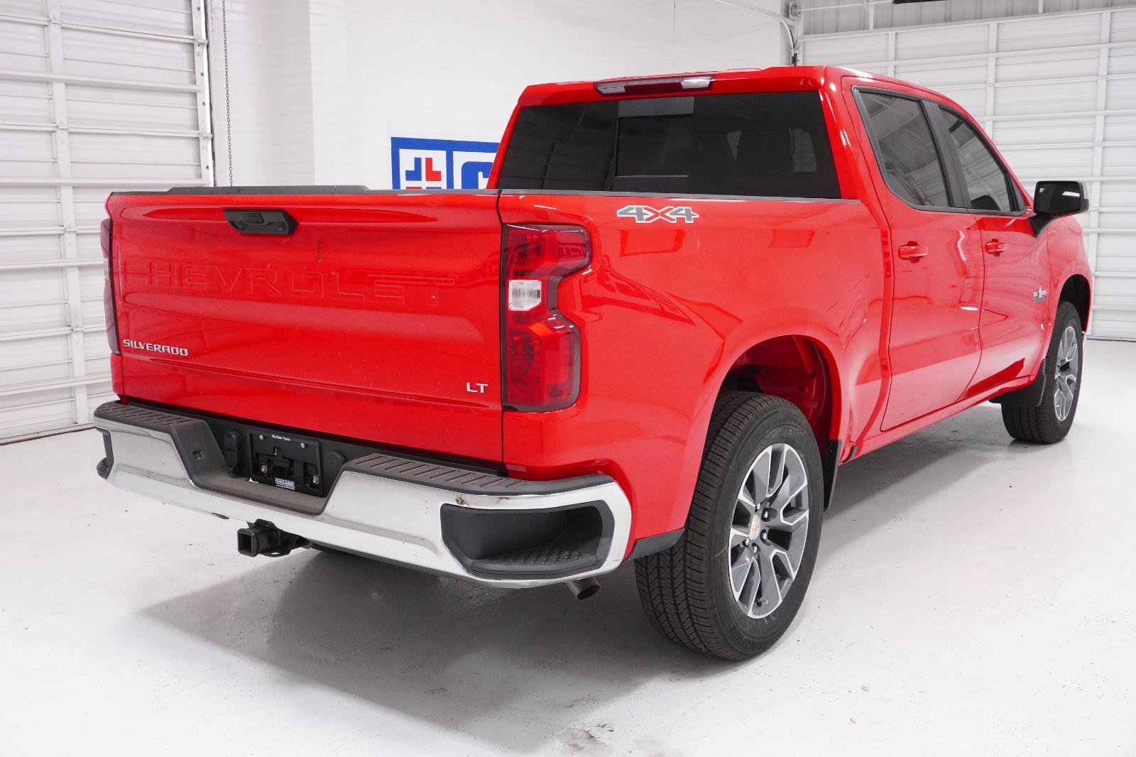 New 2026 Chevrolet Silverado 1500 LT w/ Texas Edition Plus AWD/4WD image 5