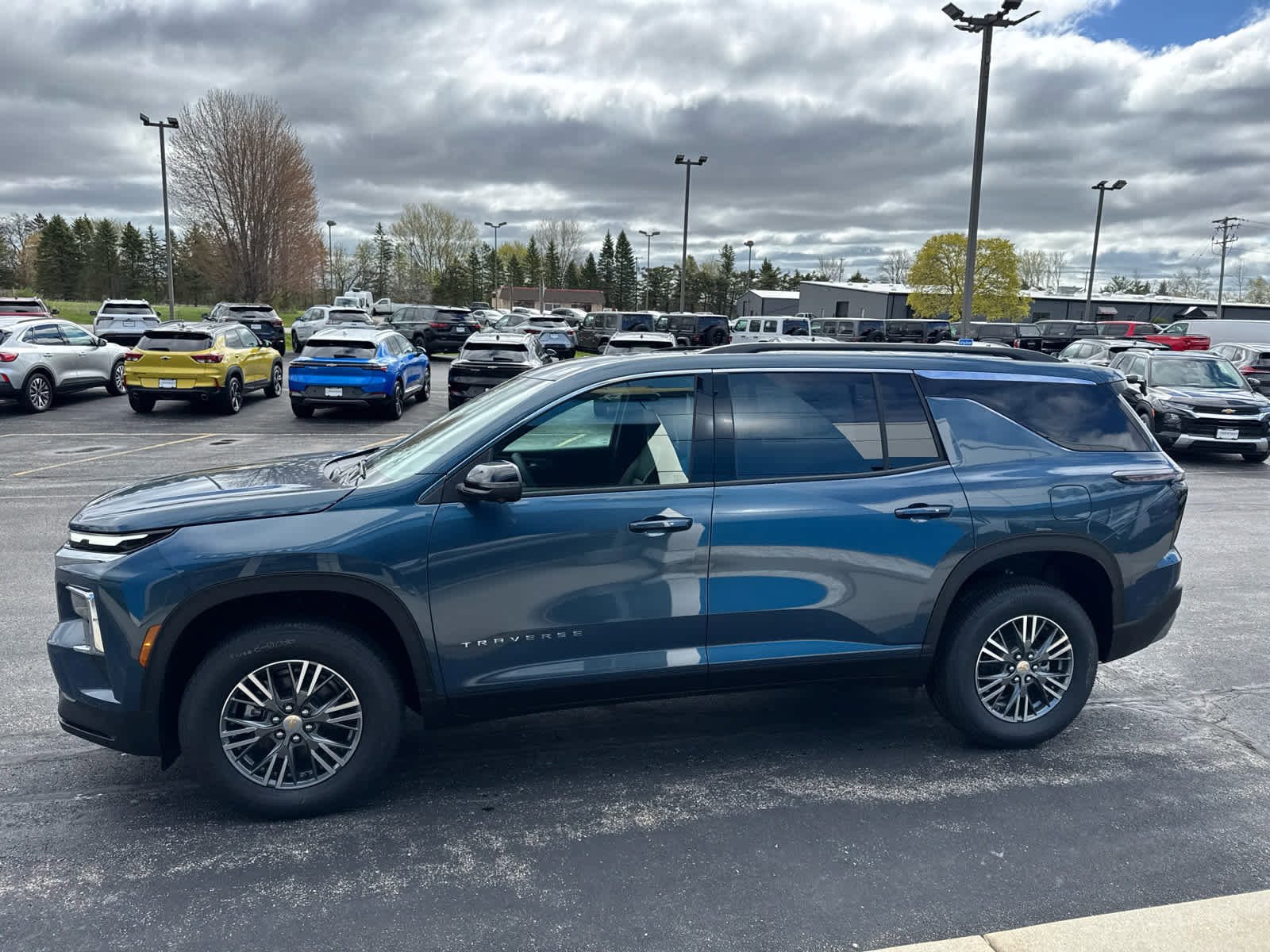 New 2026 Chevrolet Traverse LT AWD/4WD image 11