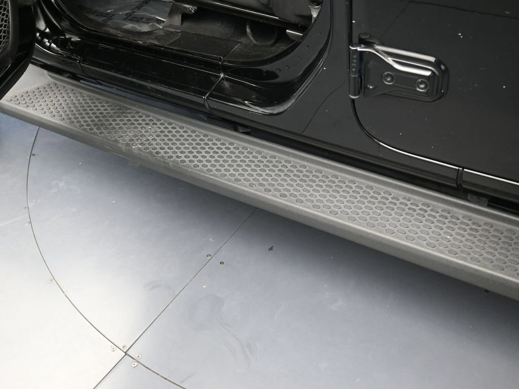 Used 2022 Jeep Wrangler Unlimited Sport image 32