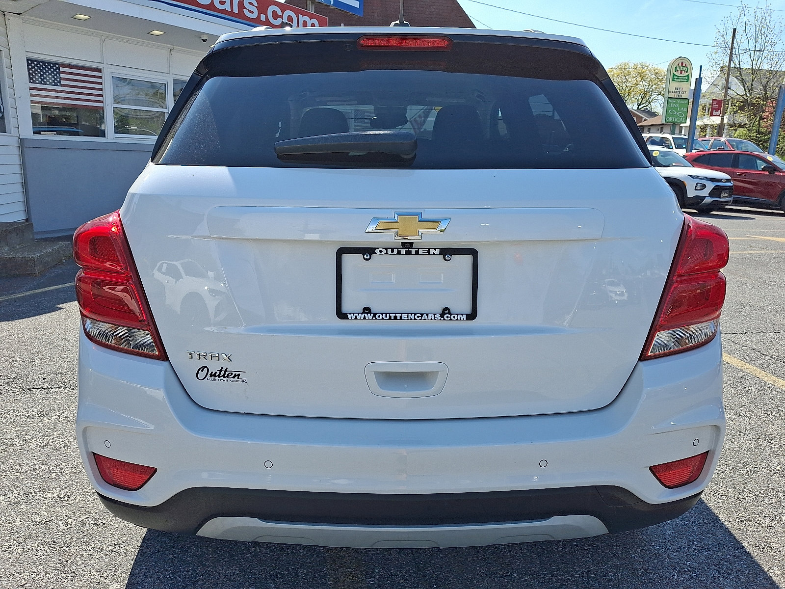 Used 2021 Chevrolet Trax LT w/ Driver Confidence Package FWD image 4
