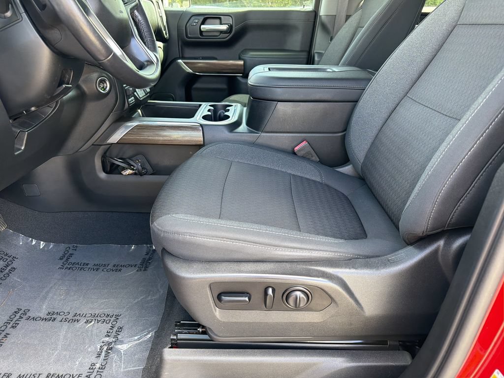 Used 2020 Chevrolet Silverado 1500 RST w/ All-Star Edition AWD/4WD image 17
