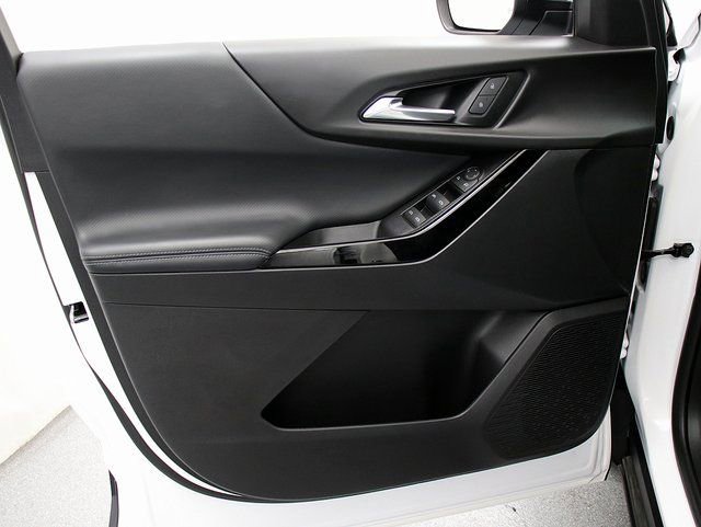 Certified 2025 Chevrolet Equinox LT w/ Safety and Technology Package image 24