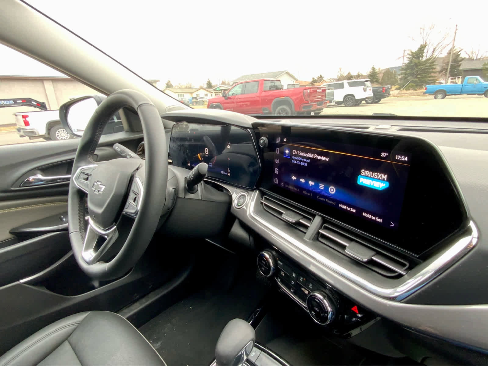 Certified 2025 Chevrolet Trax ACTIV image 38