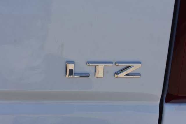 New 2026 Chevrolet Silverado 3500 LTZ w/ LTZ Plus Package AWD/4WD image 8
