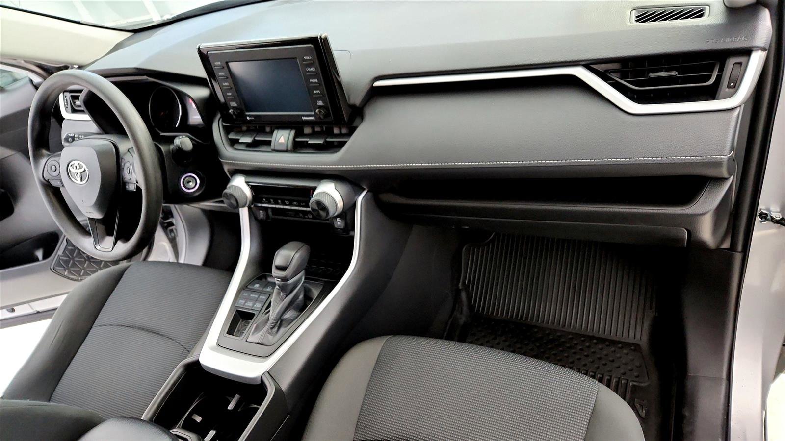 Certified 2022 Toyota RAV4 LE image 16