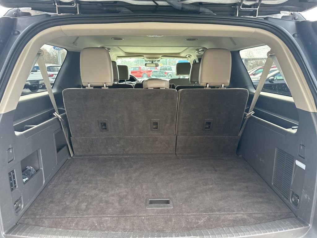 Used 2021 Ford Expedition Max XLT image 9