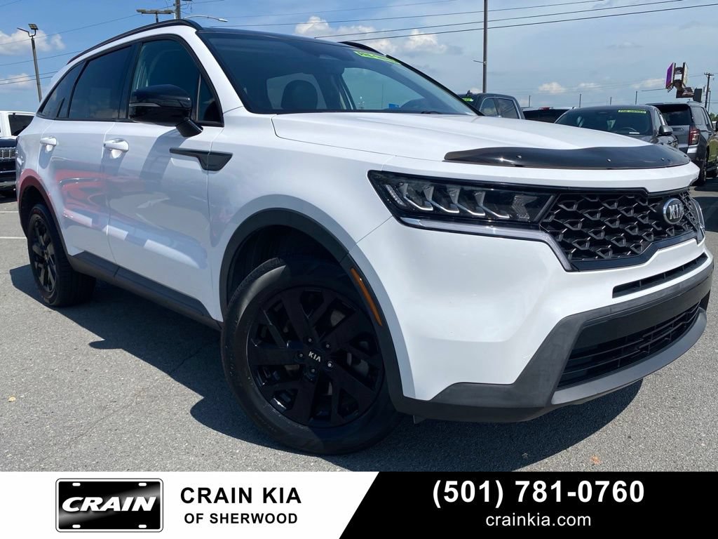 Used 2021 Kia Sorento S w/ Panoramic Sunroof Package