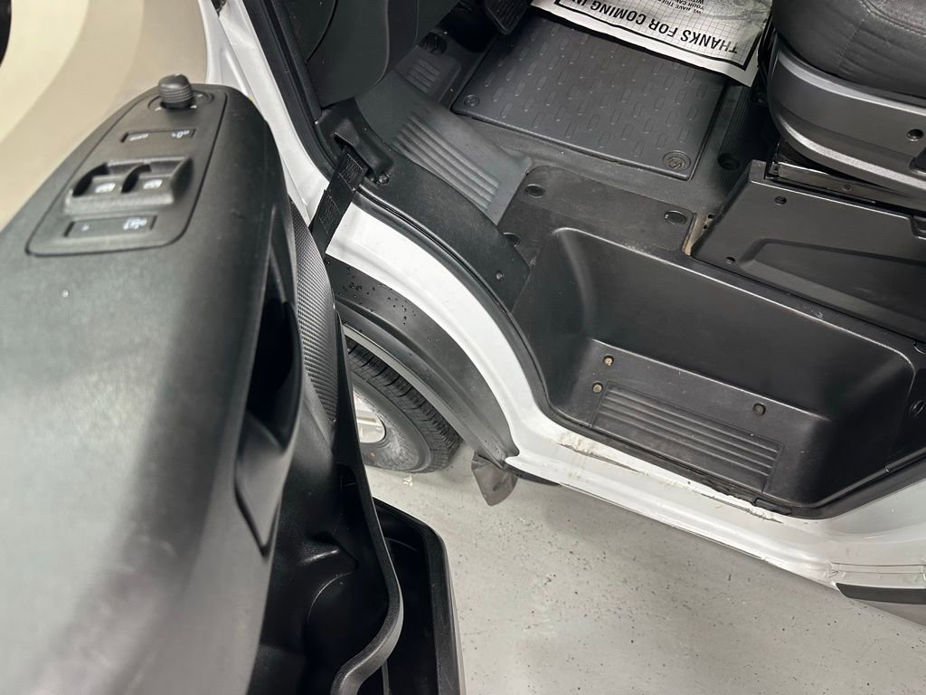 Used 2022 RAM ProMaster 3500 w/ Premium Convenience Group (B) FWD image 9