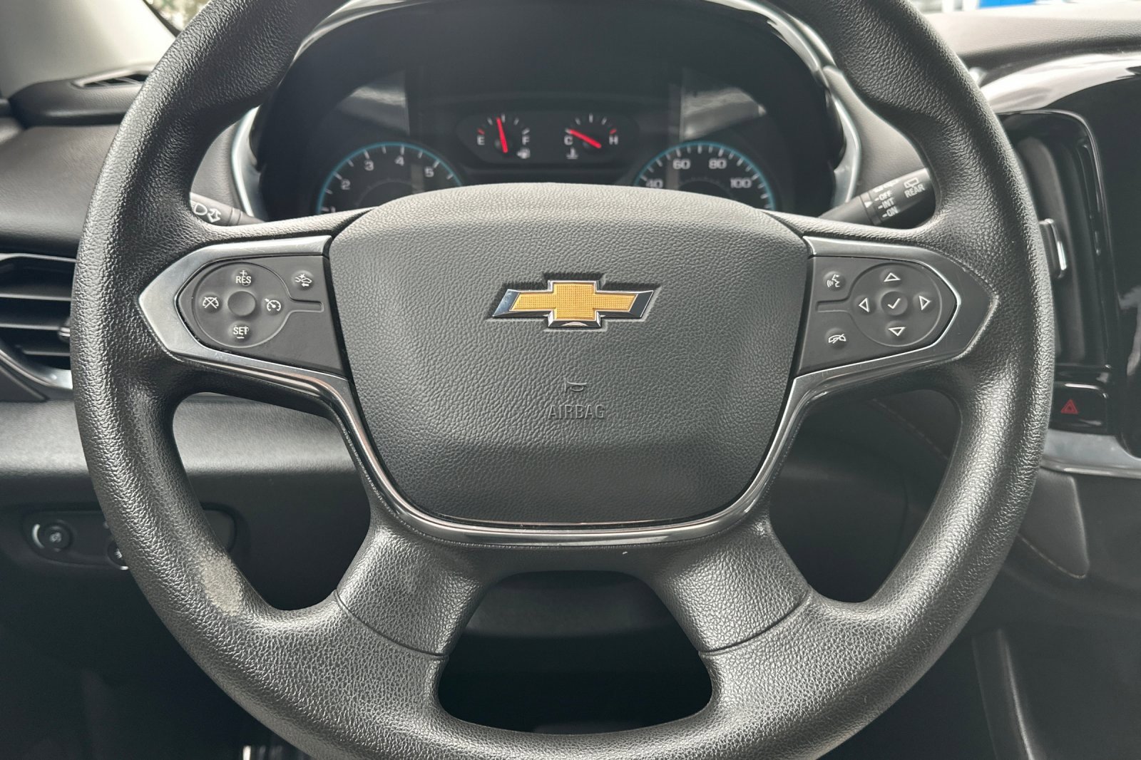 Used 2020 Chevrolet Traverse LS image 37