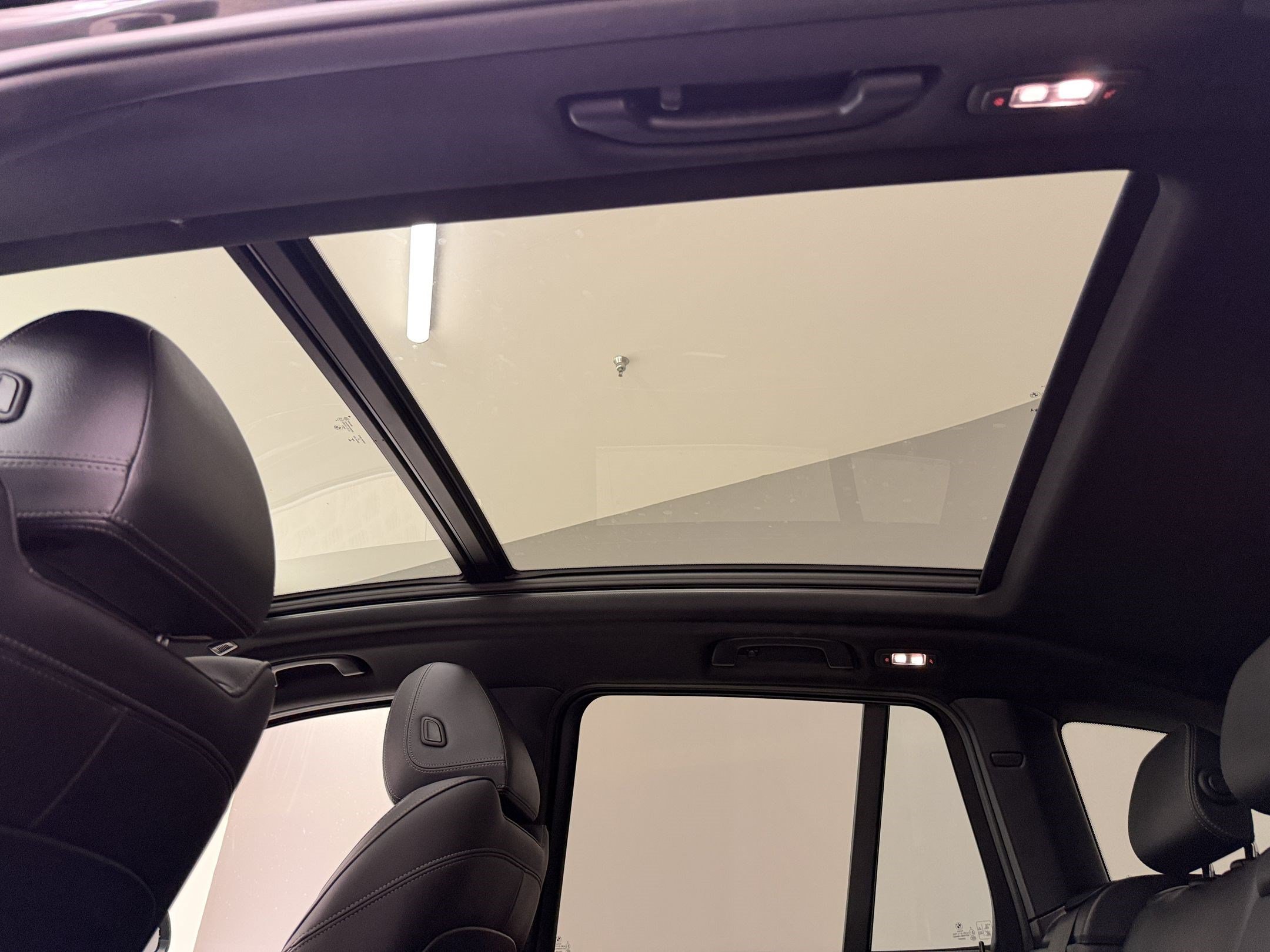 Used 2022 BMW X3 xDrive30i w/ Convenience Package AWD/4WD image 24
