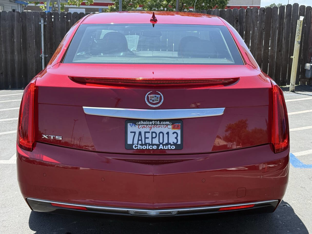 Used 2013 Cadillac XTS FWD image 4
