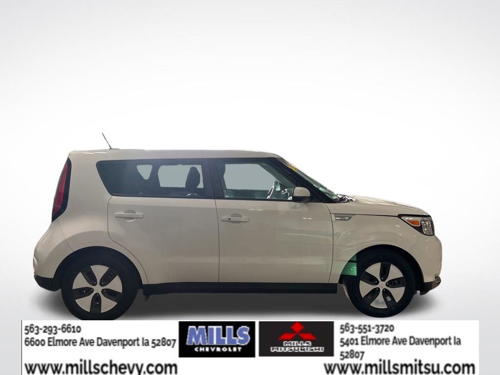 Used 2016 Kia Soul EV image 4