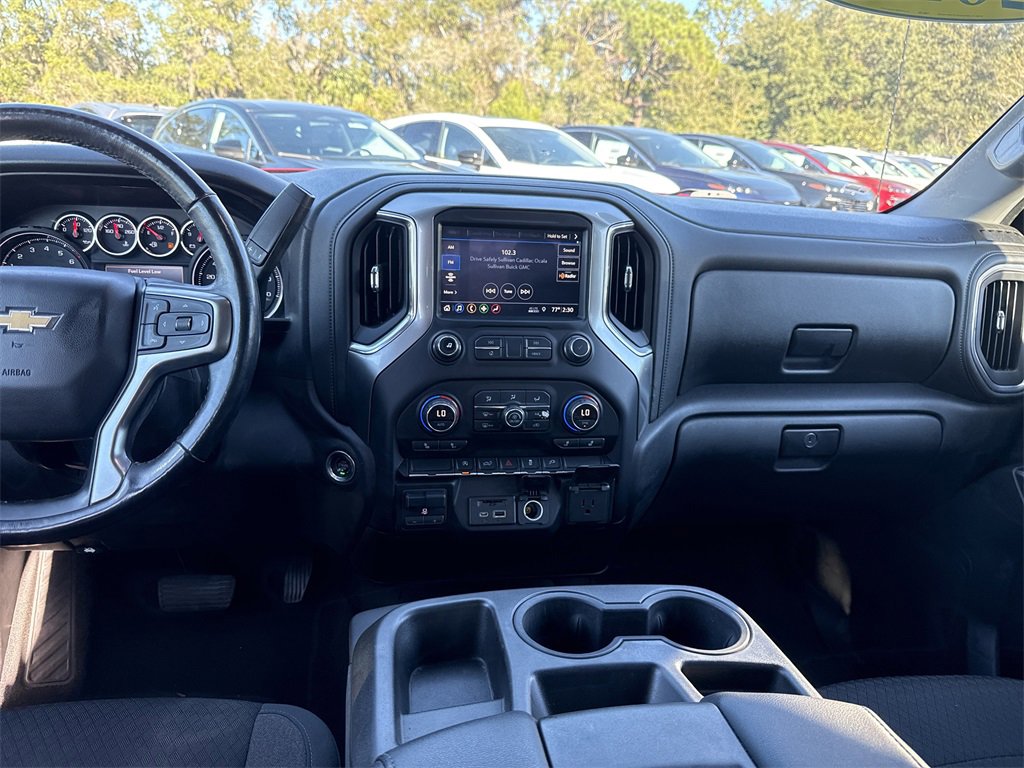 Used 2019 Chevrolet Silverado 1500 LT w/ All-Star Edition image 26