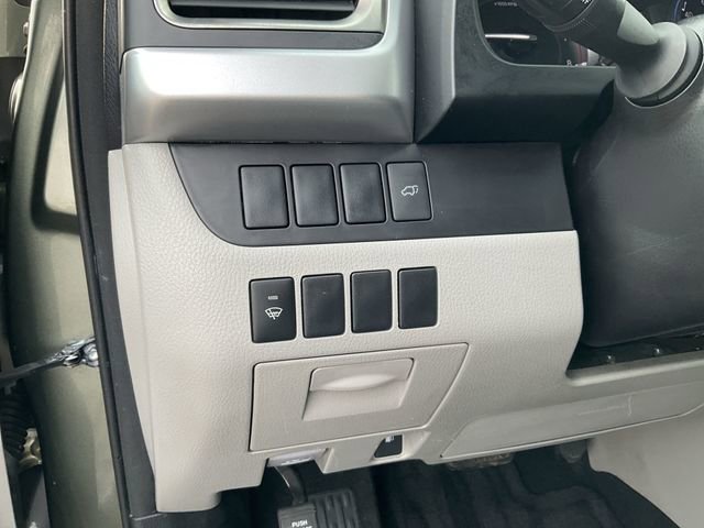 Used 2016 Toyota Highlander Plus image 16