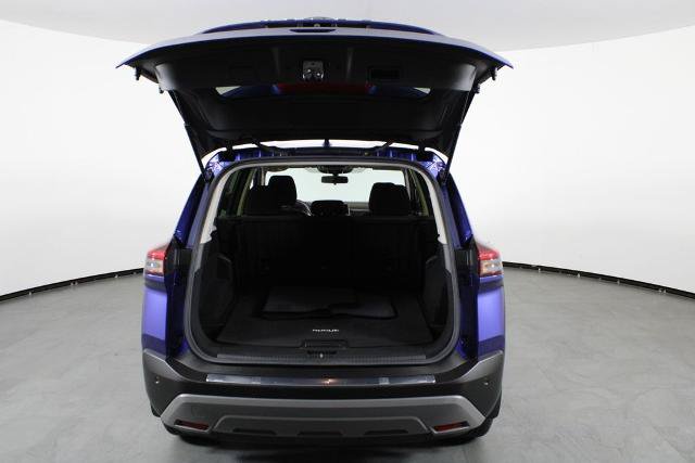 Certified 2023 Nissan Rogue SV FWD image 17