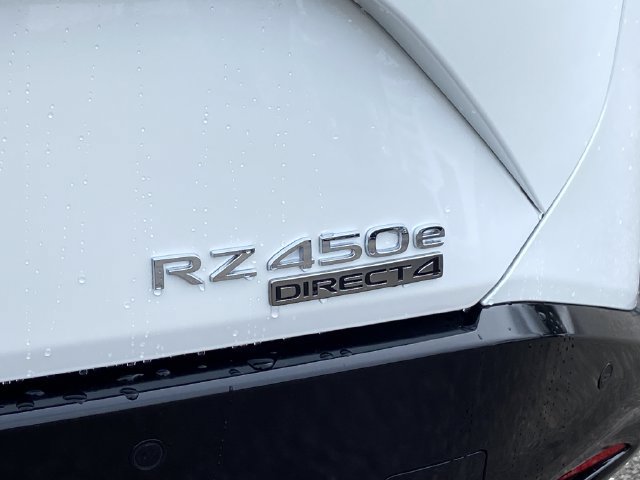 New 2026 Lexus RZ 450e AWD w/ Technology Package image 10