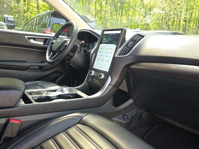 Used 2024 Ford Edge SEL w/ Convenience Package AWD/4WD image 22