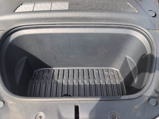 Used 2021 Tesla Model Y 2WD image 24