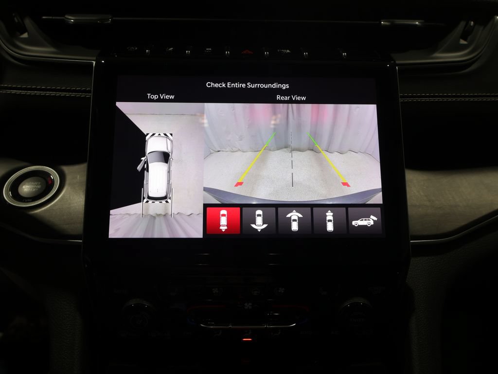 Certified 2023 Jeep Grand Cherokee Limited w/ Luxury Tech Group II AWD/4WD image 29